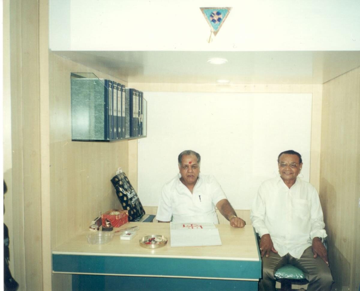Early days of Zoop Fashions established in 1988 known for premium menswear and perfect tailoring in ghatkoper and thane